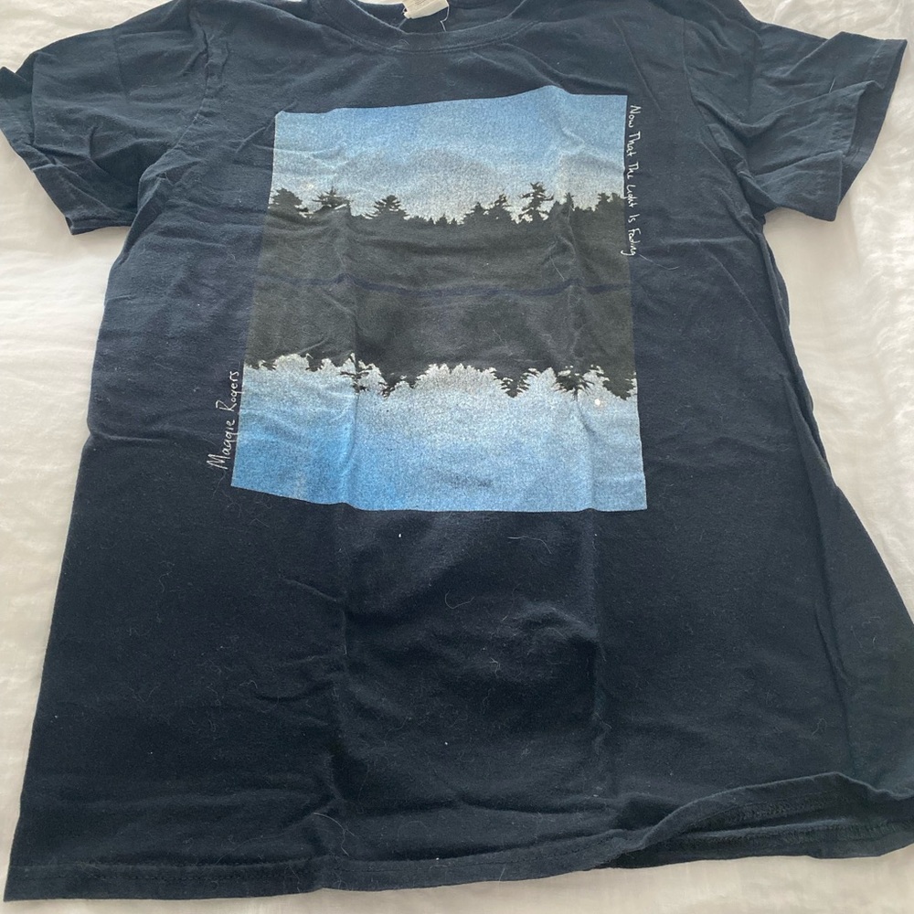 Maggie Rogers- 2017 merch Women’s Size small